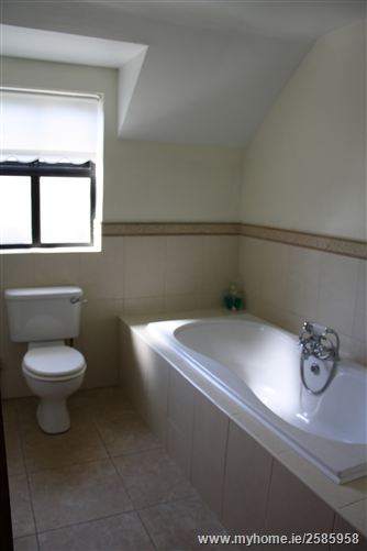 No.12 Lios Na Gaoithe, Lisryan, Granard, Longford