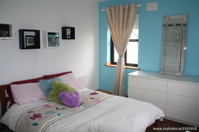 No.12 Lios Na Gaoithe, Lisryan, Granard, Longford