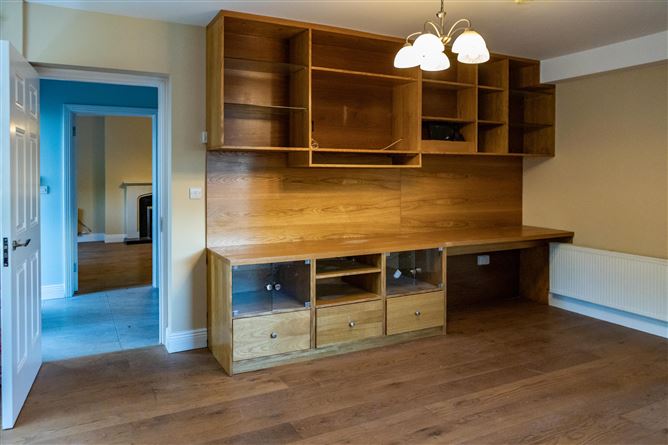 9 Orwell Park Dale, Templeogue,   Dublin 6W
