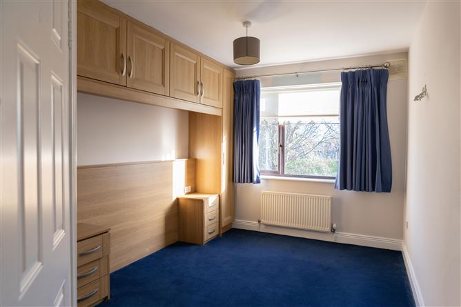 9 Orwell Park Dale, Templeogue,   Dublin 6W