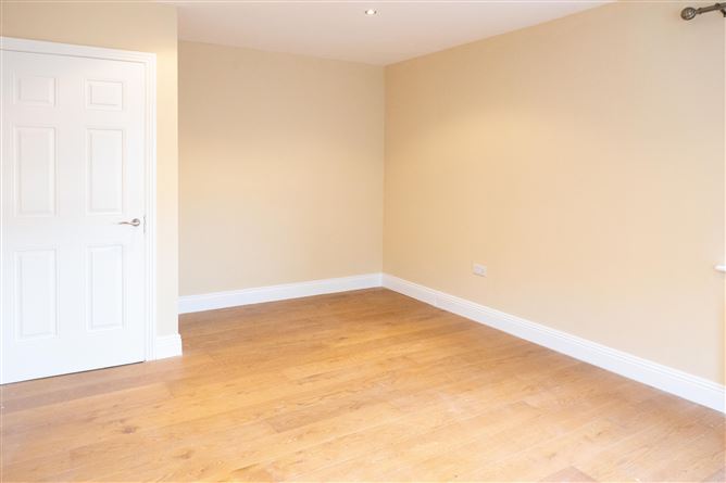 9 Orwell Park Dale, Templeogue,   Dublin 6W