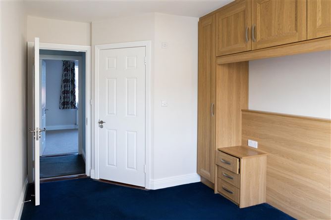 9 Orwell Park Dale, Templeogue,   Dublin 6W