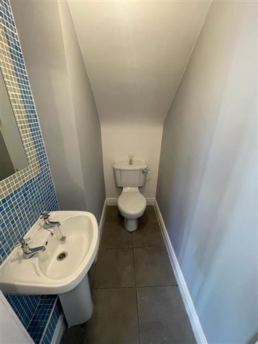  117 Clonlea, Mount Oval Village, Rochestown, Cork