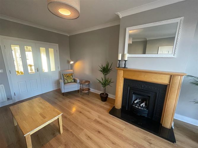  117 Clonlea, Mount Oval Village, Rochestown, Cork