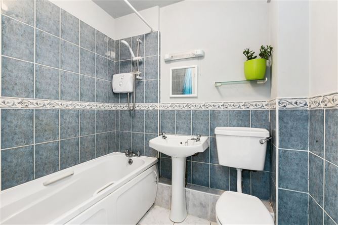 25 The Steeples, Chapelizod, Dublin 20