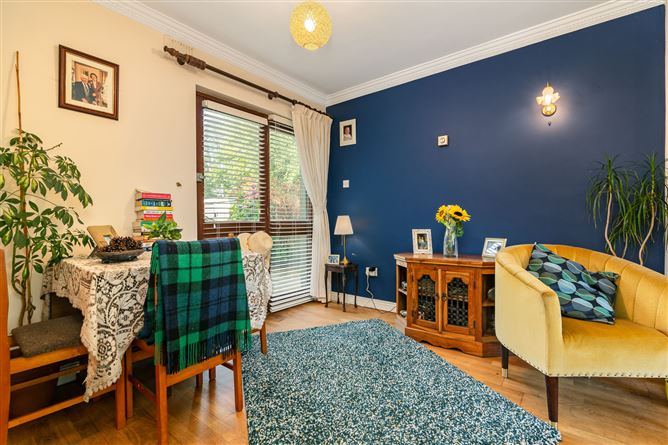 17 Larkhill Woods, Strandhill Road, Sligo