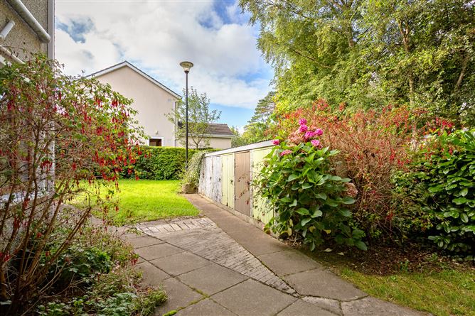 17 Larkhill Woods, Strandhill Road, Sligo