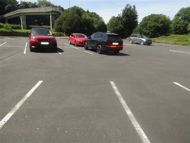 Ground Floor Fast Food TakeAway Unit, Setrights Cross, Cratloe, Clare