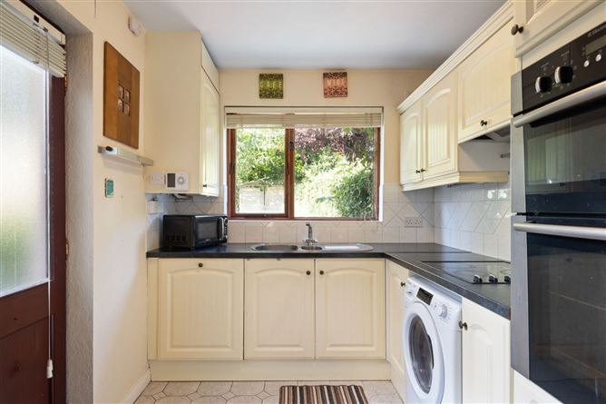 359 Collinswood (Plus Attic Conversion), Beaumont, Dublin 9