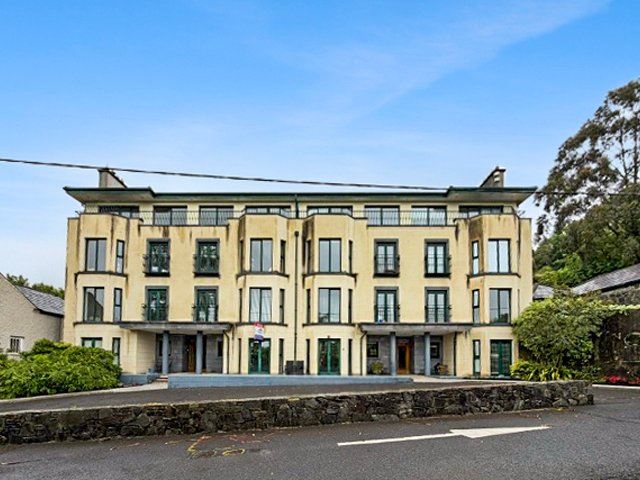 11 Stella Maris, Castle Hill, Carlingford, Co. Louth