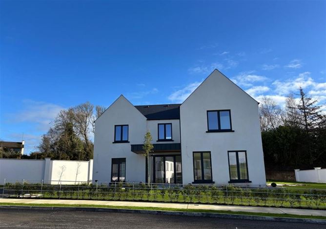 https://photos-a.propertyimages.ie/media/8/5/9/5010958/b1e4d77c-81a9-4e4b-8b9c-05ac43928fec_l.png