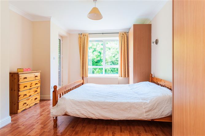 13 Glenbrae House Apts, Corbawn Lane, Shankill, Dublin 18