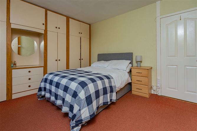 190 Carrow Road, Drimnagh,   Dublin 12