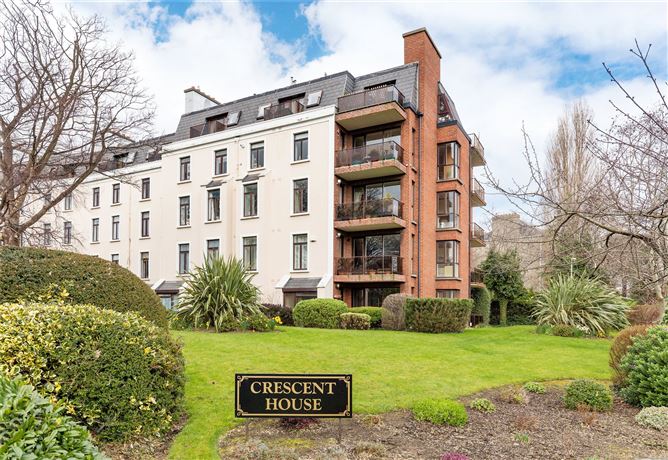 24 Crescent House, Marino Crescent, Clontarf, Dublin 3