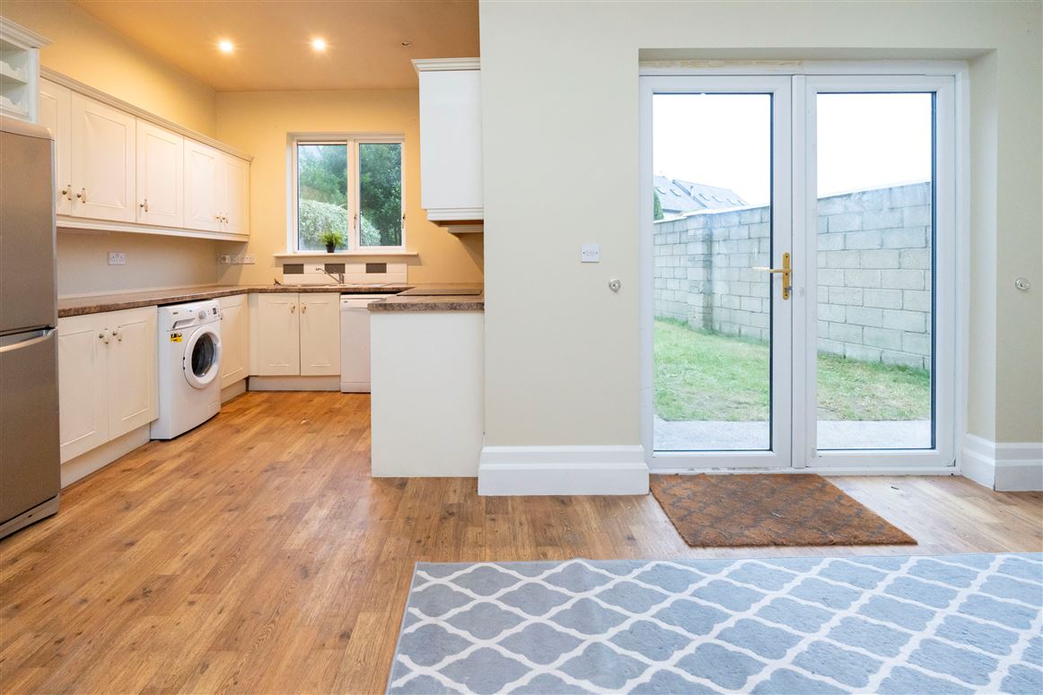 6 Cois Sruthain, Croom, Limerick 6 Cois Sruthain, Croom, Limerick