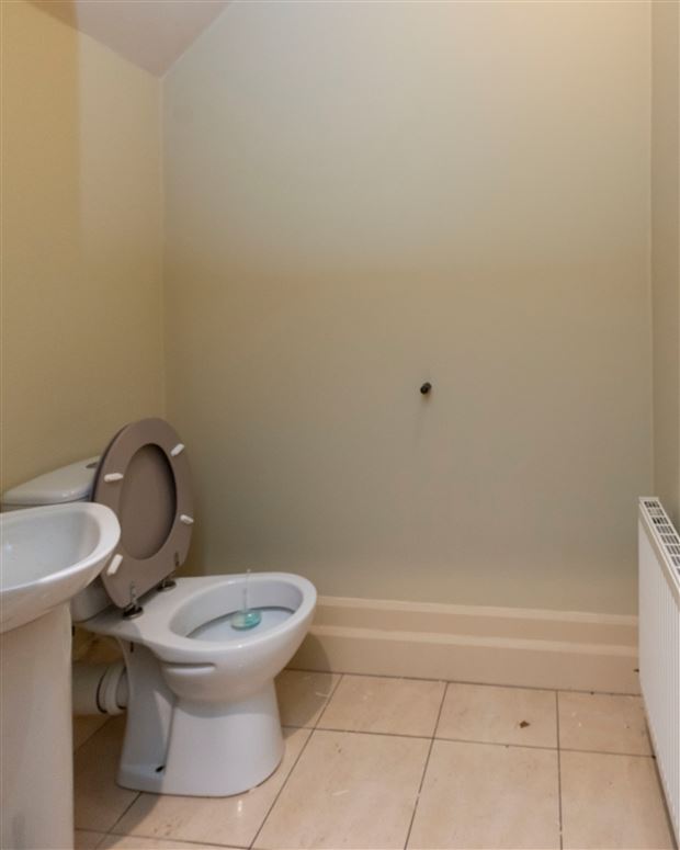 6 Cois Sruthain, Croom, Limerick 6 Cois Sruthain, Croom, Limerick