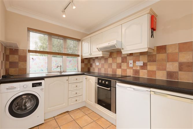 2b Rosville Court, Newbridge, Kildare