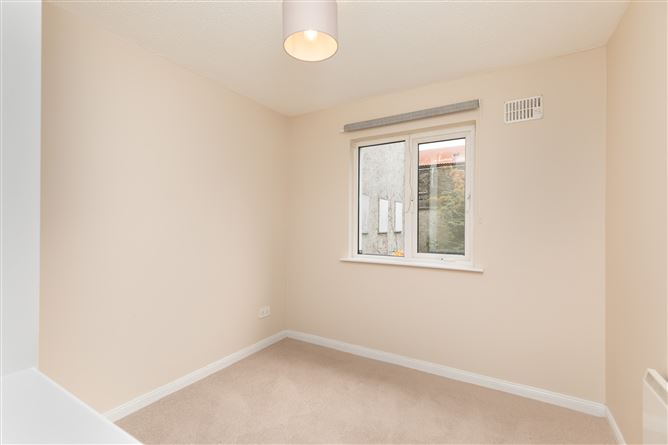 2b Rosville Court, Newbridge, Kildare
