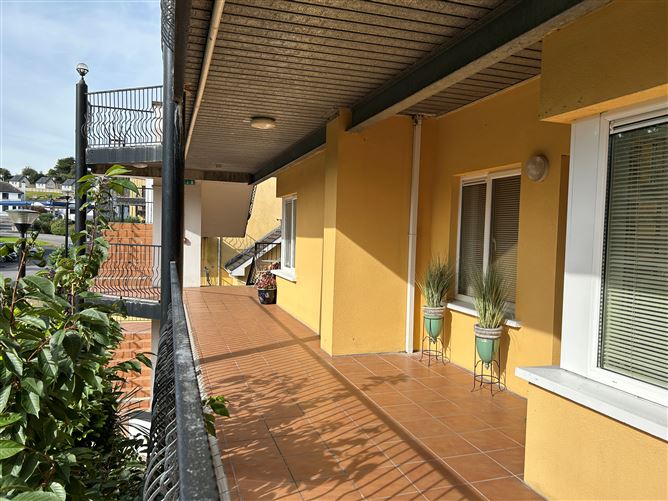 Apt 11D Harbour Village, Killaloe, Clare