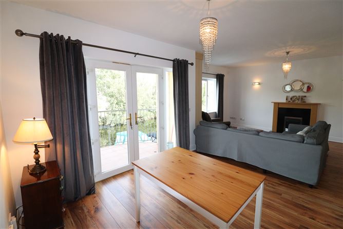 Apt 11D Harbour Village, Killaloe, Clare