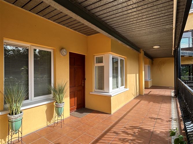 Apt 11D Harbour Village, Killaloe, Clare