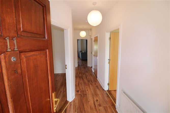 Apt 11D Harbour Village, Killaloe, Clare