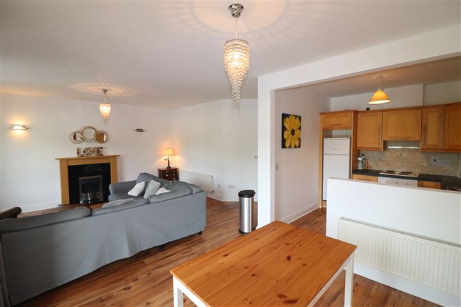 Apt 11D Harbour Village, Killaloe, Clare