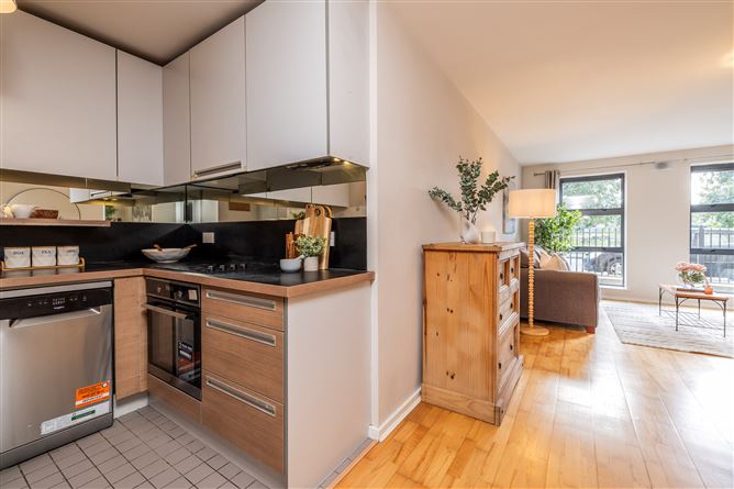 Apt 10 Compass Court South, Royal Canal Park, Ashtown, Dublin 15