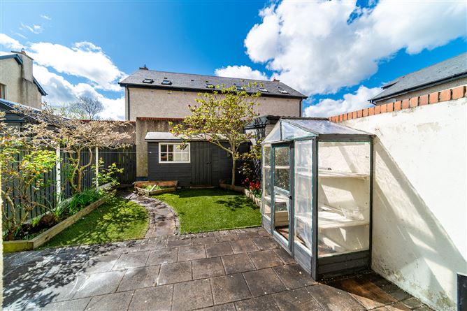 19 Slade Castle Avenue, , Saggart, Dublin