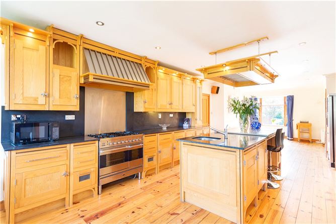 20 Maple Road, Clonskeagh, Dublin 14