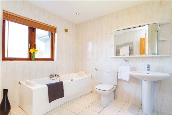 20 Maple Road, Clonskeagh, Dublin 14