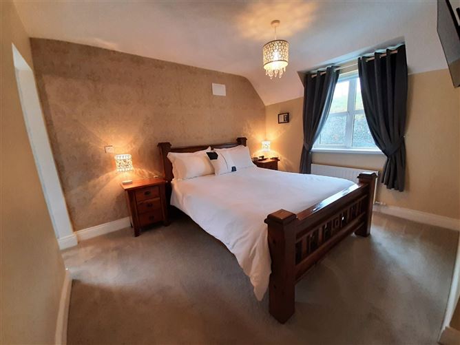 8 Kilbride Close, Kilbride Gardens, Clara, Co. Offaly