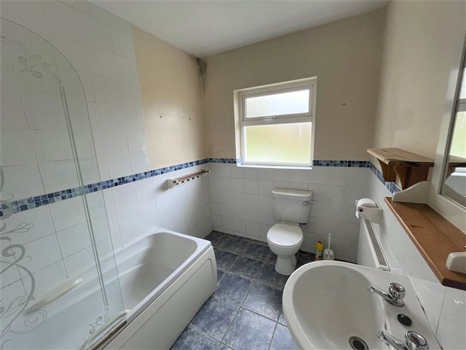 66 Castle Falls, Ross Road, Killarney, Co. Kerry