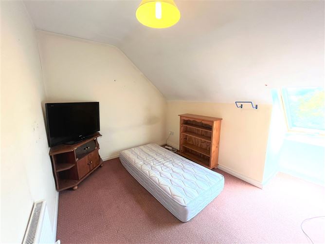 66 Castle Falls, Ross Road, Killarney, Co. Kerry