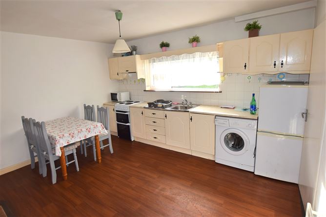38 Liam McGearailt Place, Fermoy, Cork