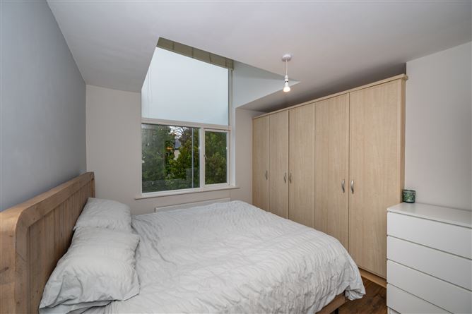 14 Bridgefield Grove, Curraheen Road, Bishopstown, Cork, Co. Cork