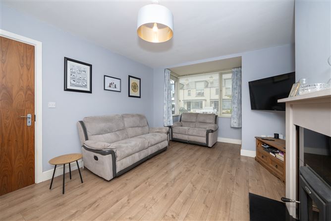 14 Bridgefield Grove, Curraheen Road, Bishopstown, Cork, Co. Cork