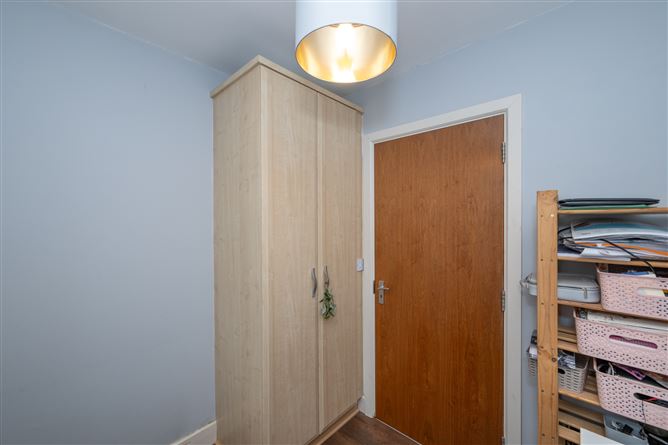 14 Bridgefield Grove, Curraheen Road, Bishopstown, Cork, Co. Cork