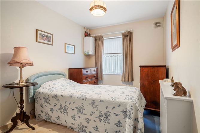 10 The Castlelands, Castleside Drive, Rathfarnham, Dublin 14