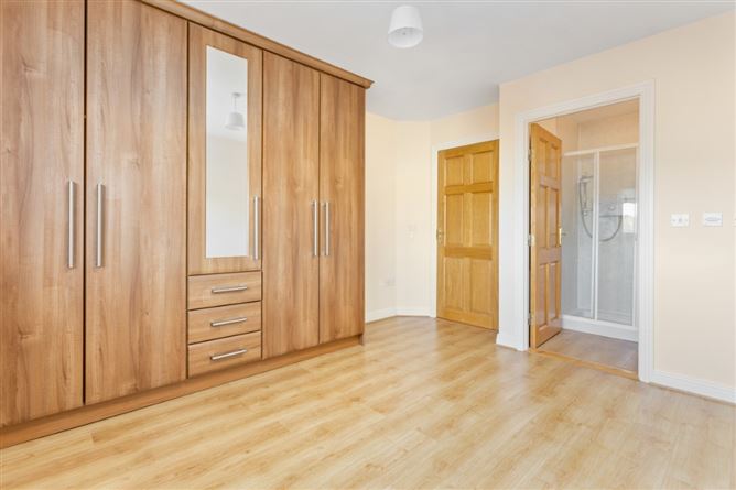 33 Preston Brook, Rathangan, Kildare