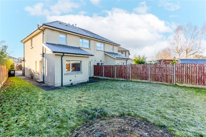 33 Preston Brook, Rathangan, Kildare