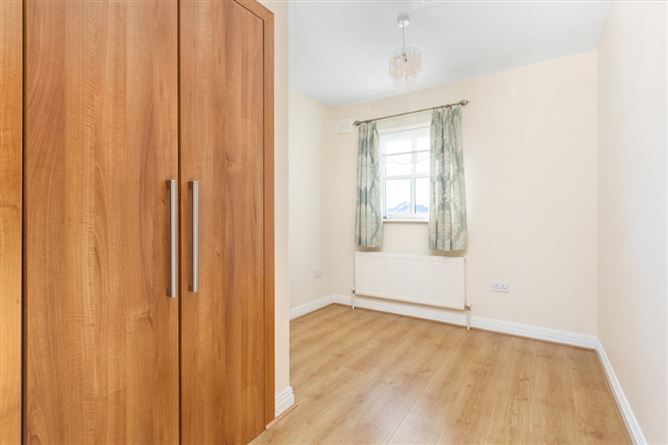 33 Preston Brook, Rathangan, Kildare