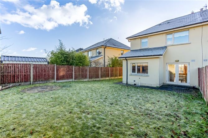 33 Preston Brook, Rathangan, Kildare