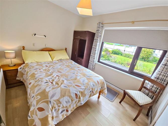 Avalon House, Gortroe, Fossa, Killarney, Kerry