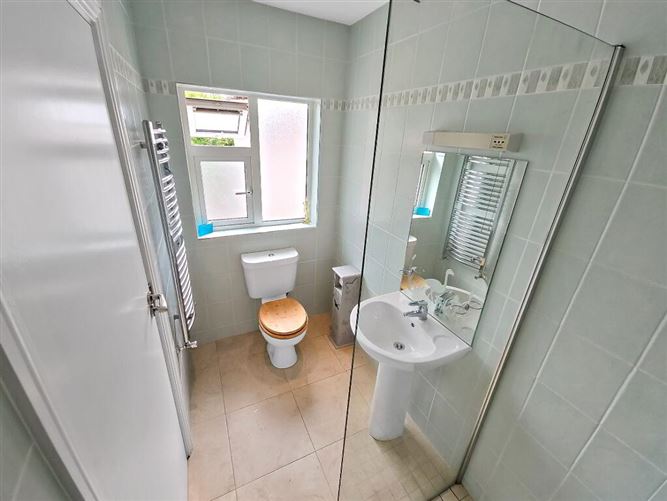 Avalon House, Gortroe, Fossa, Killarney, Kerry