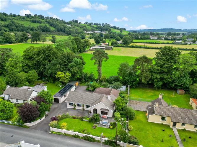 Avalon House, Gortroe, Fossa, Killarney, Kerry