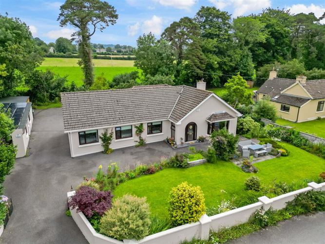 Avalon House, Gortroe, Fossa, Killarney, Kerry