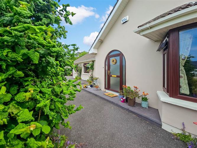 Avalon House, Gortroe, Fossa, Killarney, Kerry