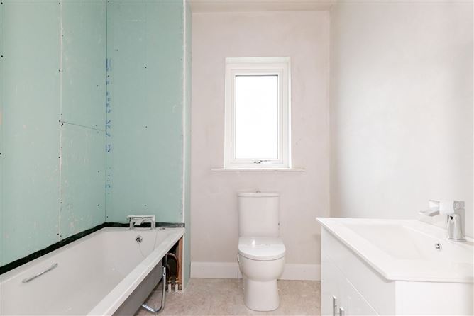 6 An Maolan, Barna, Galway, Co. Galway