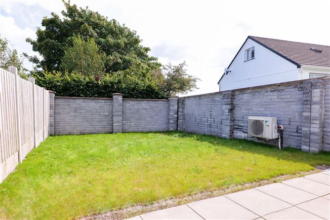 6 An Maolan, Barna, Galway, Co. Galway